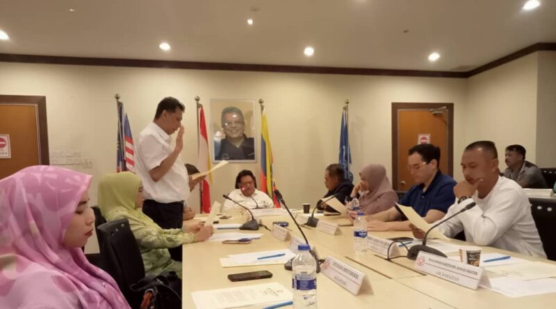 Kepimpinan UMNO Putrajaya Angkat Sumpah Untuk Sesi 2023/2026