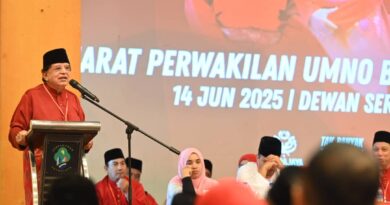 UMNO Tidak Pernah Gadai Prinsip, Kerjasama Demi Kestabilan Negara – Tengku Adnan