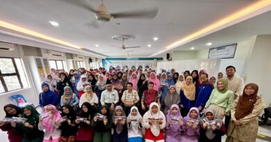 Tengku Adnan Santuni Calon SPM, Tekankan Pentingnya Ilmu Demi Masa Depan