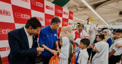 Bantuan Aidilfitri RM39,100 Ceriakan 391 Murid Sekitar Putrajaya