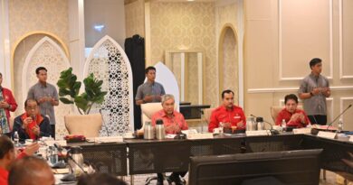 MKT: UMNO Terima Hampir 6,300 Permohonan Masuk Semula, Termasuk Hishammuddin Dan Khairy