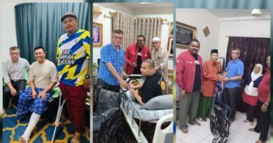 Ziarah Kasih UMNO Putrajaya, Sumbangan Kerusi Roda Ringankan Beban Pengundi Sakit