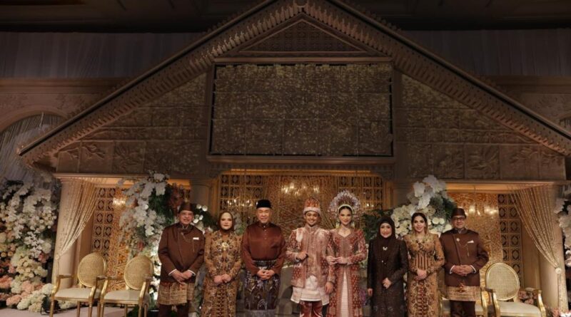 Tengku Adnan Ucap Terima Kasih Kepada Tetamu Hadir Majlis Perkahwinan Anak di Jakarta