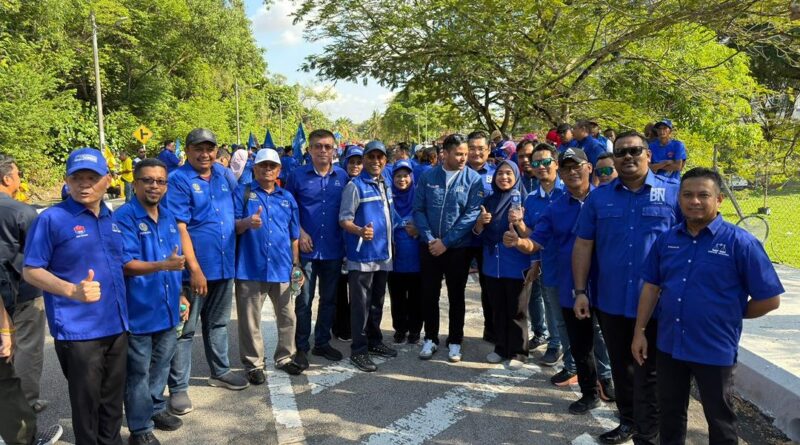 UMNO Putrajaya Turun Padang Sokong Calon BN di Penamaan Calon Kempas