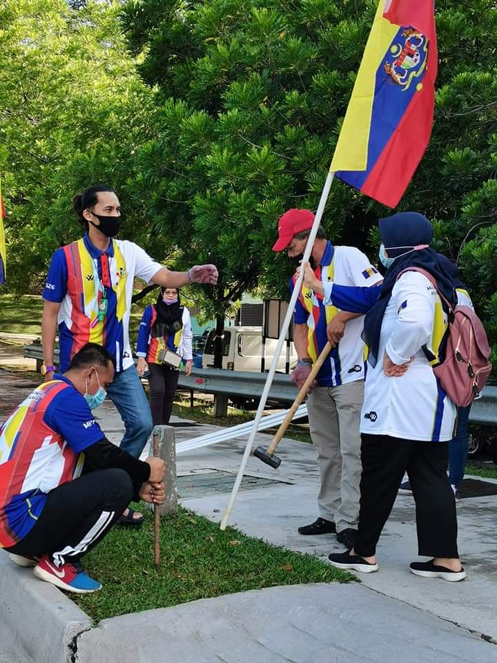 Kibaran Bendera Wilayah Persekutuan Hiasi Putrajaya - Umno ...