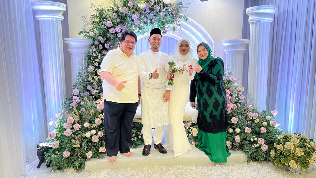 Tengku Adnan Rai Walimatul Urus Najwa & Aiman, Ziarah Ayahanda ...